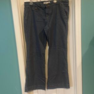 Old navy trouser